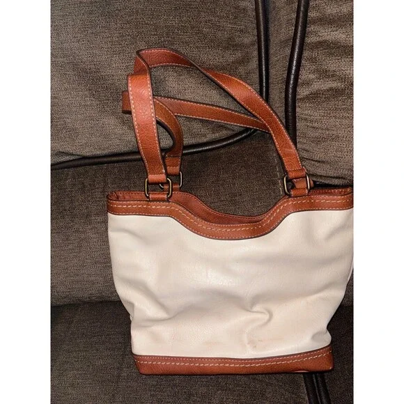 b.o.c. shoulder bag with a white body and brown accents - Picture 3 of 5